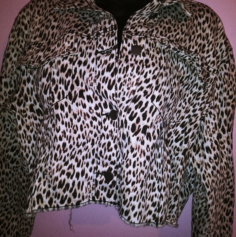 Candies Cheetah Print Midriff Jacket Size XL